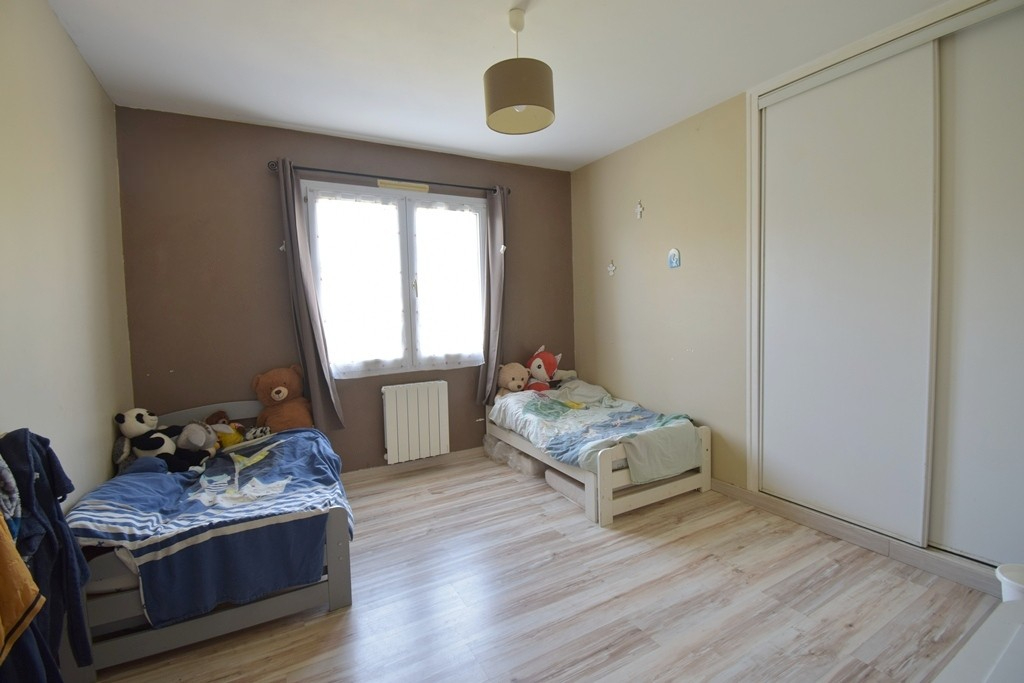 LES SABLES-D'OLONNE Maison Les Sables d'Olonne 5 pièces 129m2 + T2 45 m2 9