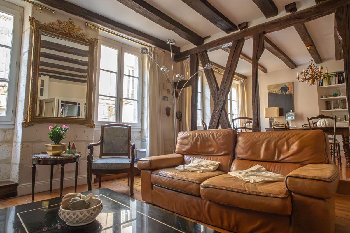 ANGOULEME Maison de ville 8 pièces sur le plateau d'Angoulême 1