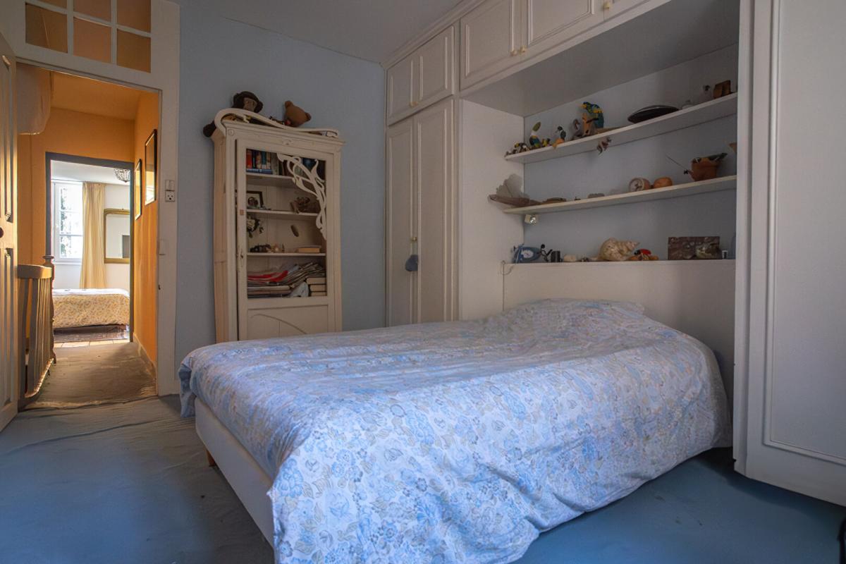 ANGOULEME Maison de ville 8 pièces sur le plateau d'Angoulême 12