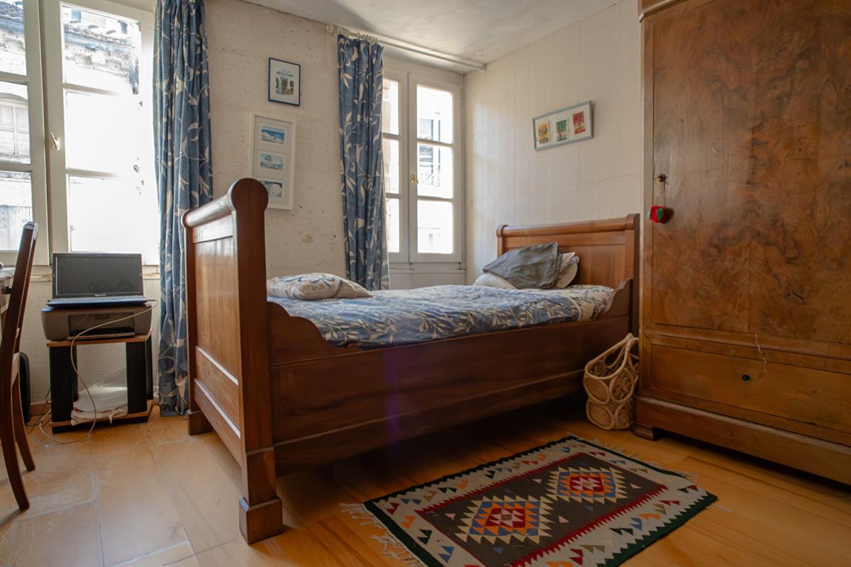 ANGOULEME Maison de ville 8 pièces sur le plateau d'Angoulême 13