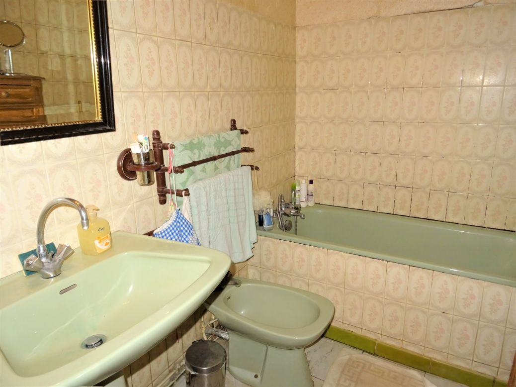 ANGOULEME Maison de ville 8 pièces sur le plateau d'Angoulême 16