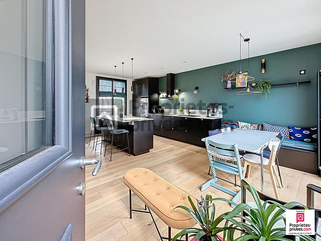 CRECY-LA-CHAPELLE Maison Crecy La Chapelle 6 pièces 148 m2 3