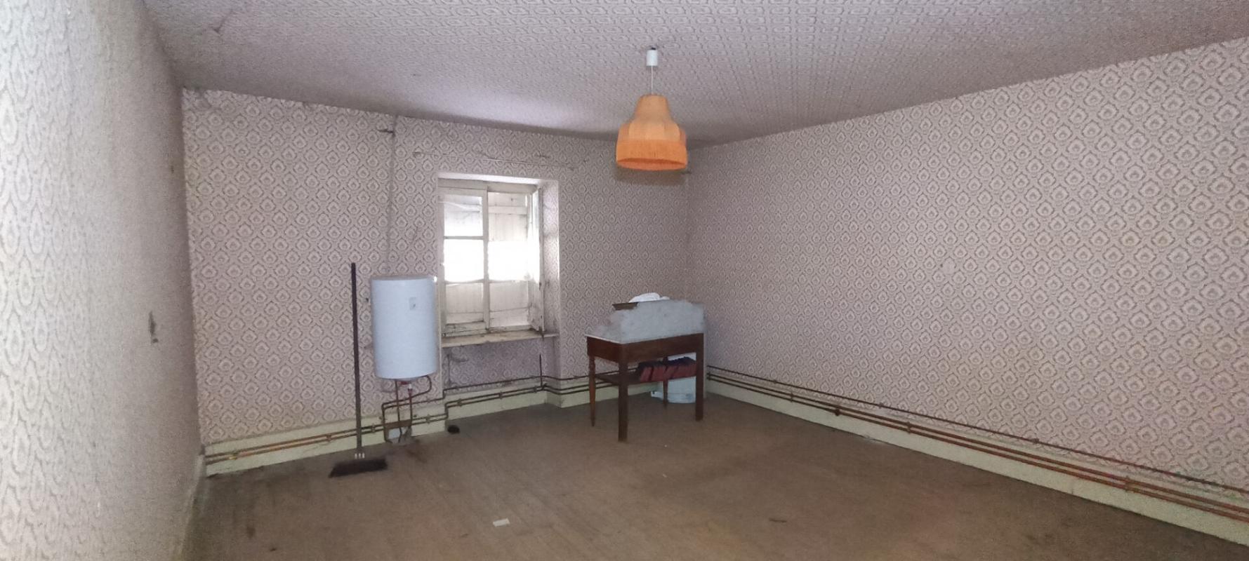 VILLERS-LES-LUXEUIL Maison 172.81 m2 et dépendances 14