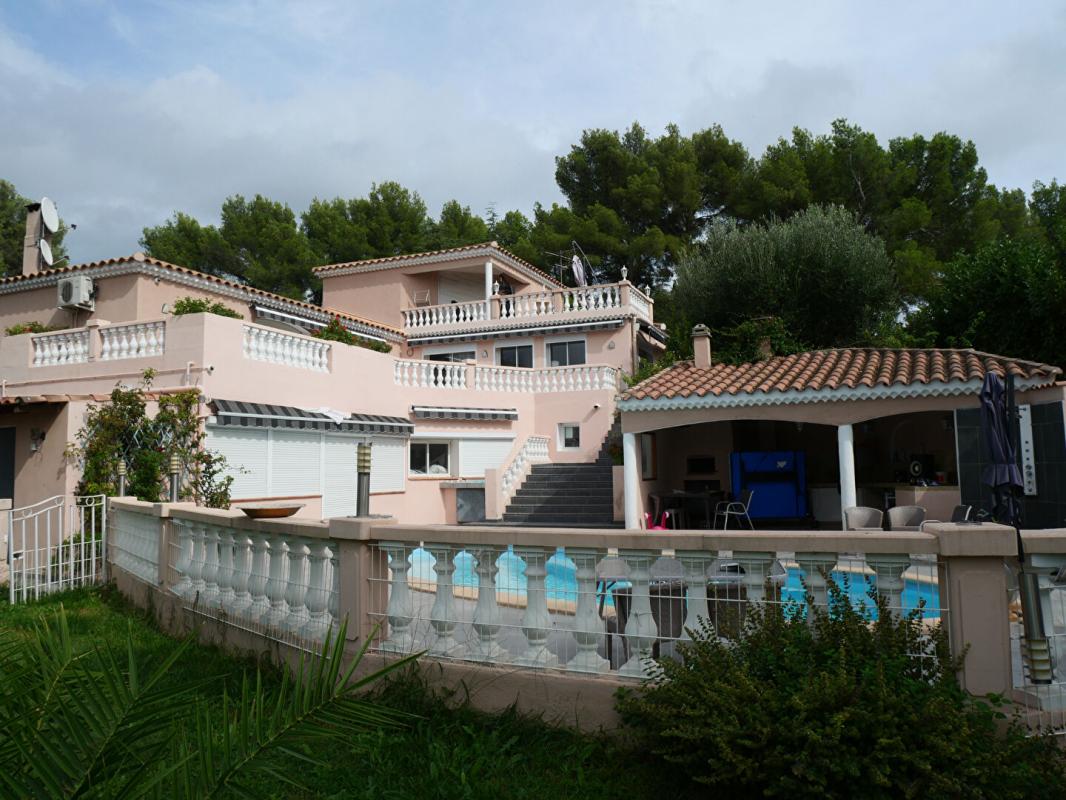 ALLAUCH EXCLUSIVITE  Maison d'architecte Allauch 2