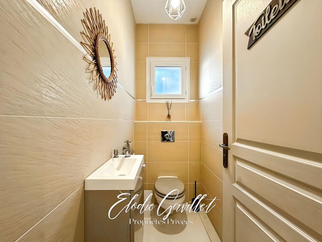 VILLEMOUSTAUSSOU Maison Villemoustaussou 5 pièce(s) 132 m2 14