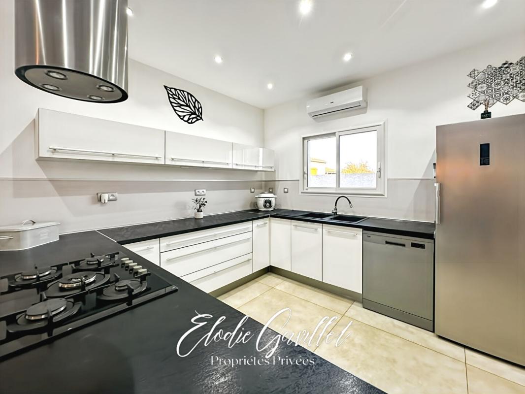 VILLEMOUSTAUSSOU Maison Villemoustaussou 5 pièce(s) 132 m2 6