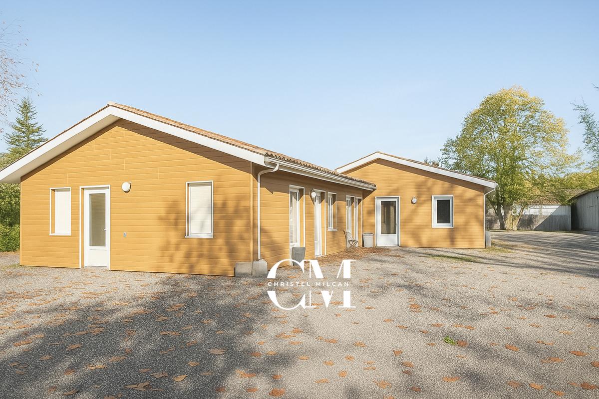 MERIGNAC Ensemble professionnel Merignac 7 pièces 170m2 sur un terrain de 3500m² 2