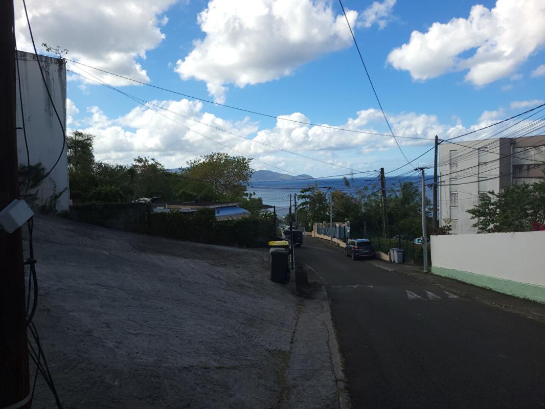 SCHOELCHER Schoelcher, Immeuble de rapport à Fort potentiel locatif 2