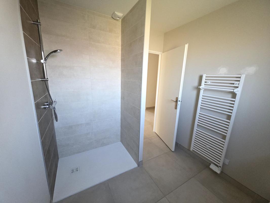 CHATUZANGE-LE-GOUBET Maison Chatuzange Le Goubet - 3 chambres 11