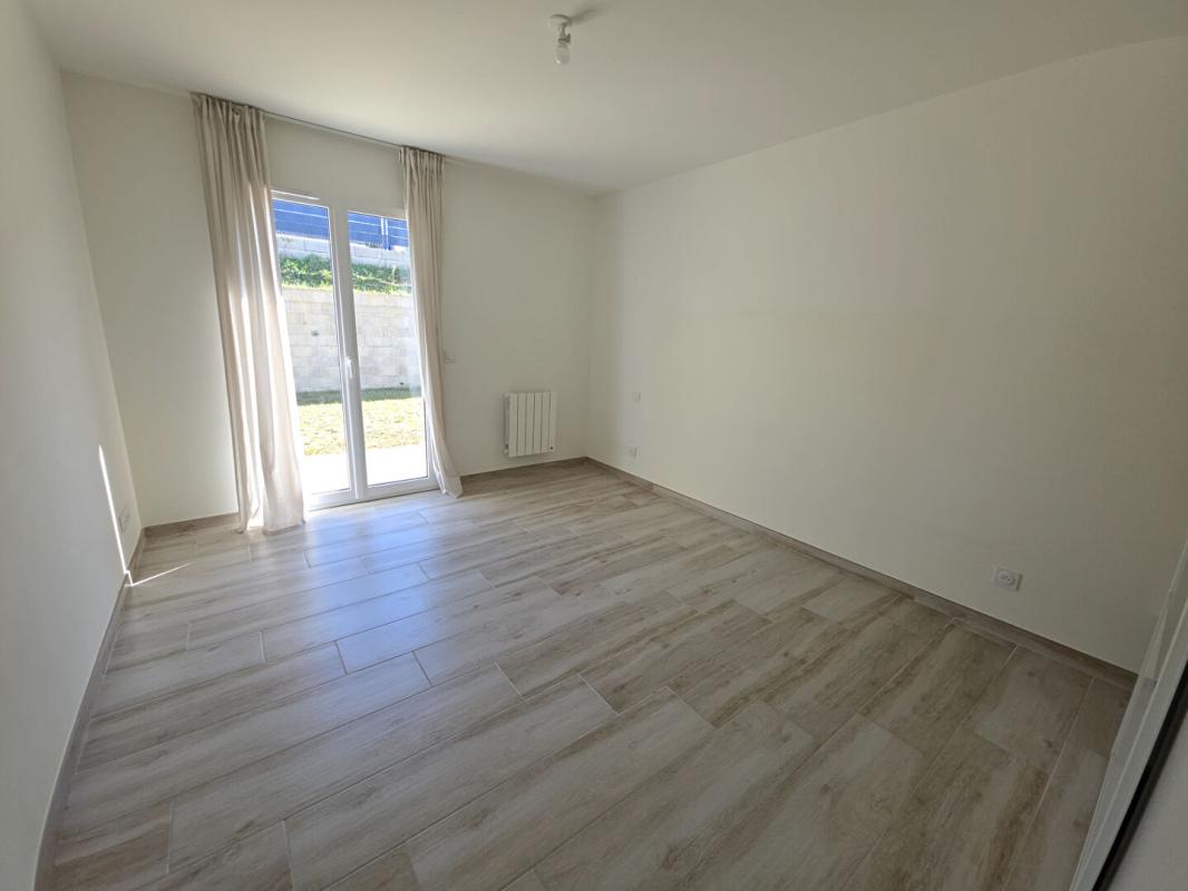 CHATUZANGE-LE-GOUBET Maison Chatuzange Le Goubet - 3 chambres 7