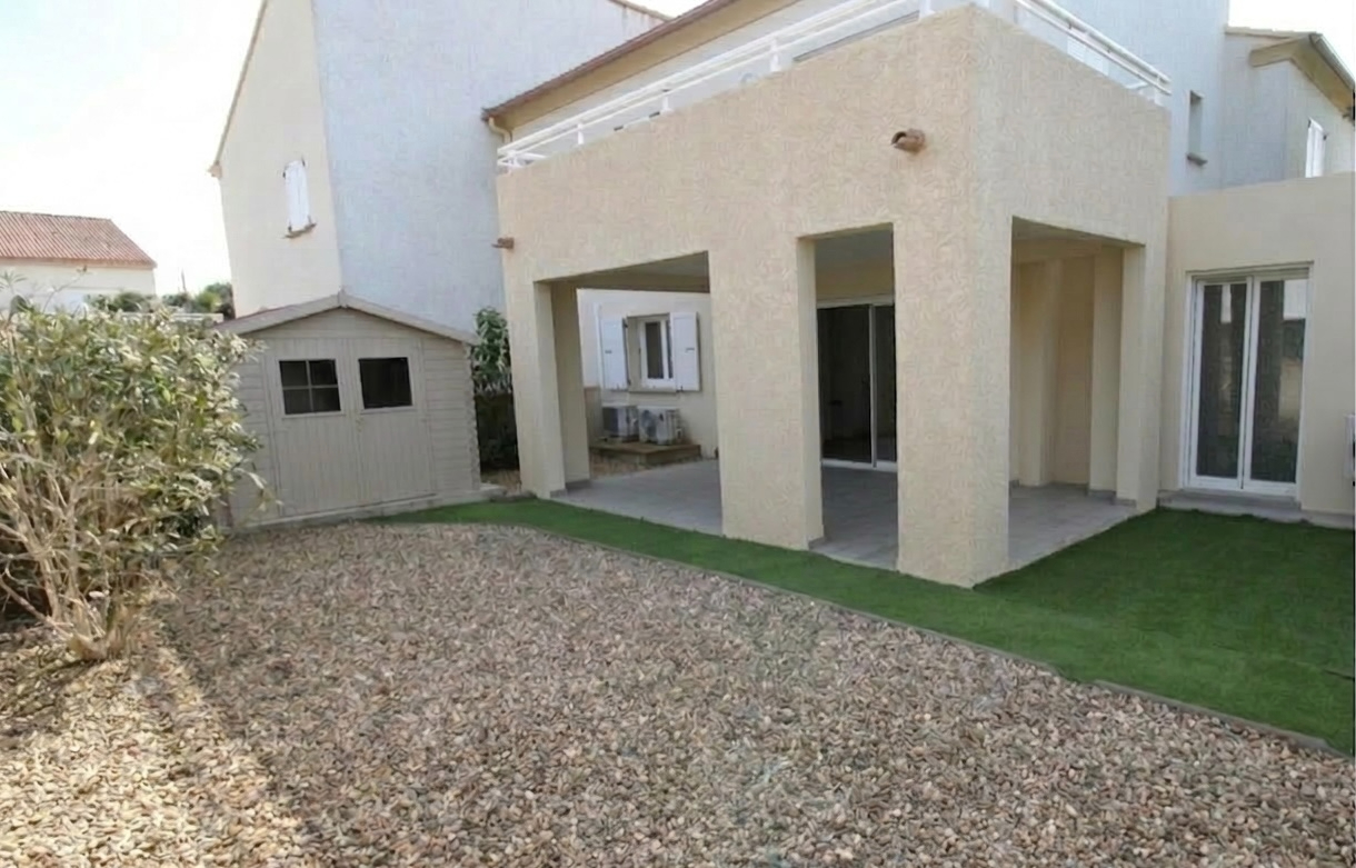 OLETTA Appartement T3 - 66 M² Rez de jardin aux portes de Saint-Florent 2