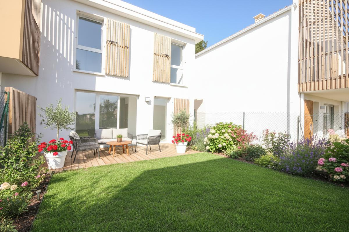 LA CIOTAT La  ciotat , Maison T4 de 89 m2 avec JARDIN DE 100M2 1