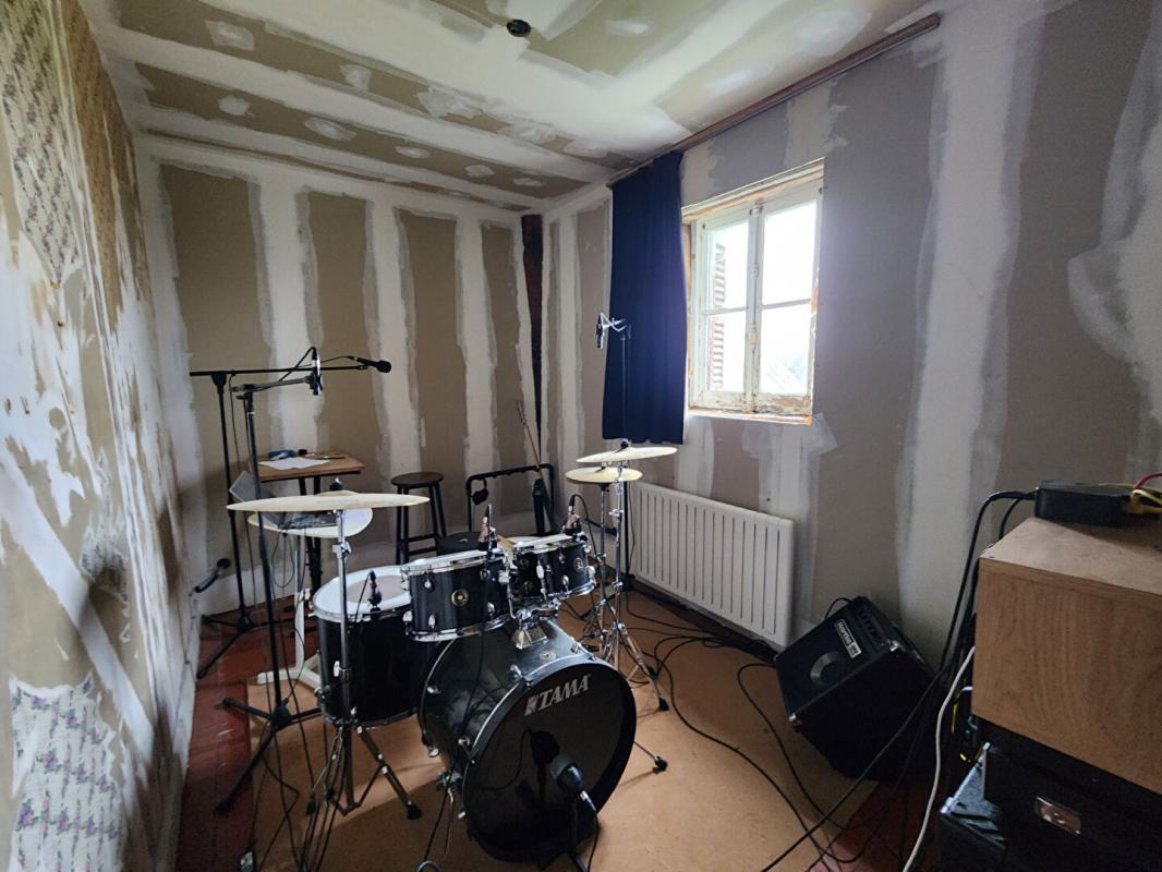 LUCAY-LE-MALE Maison Lucay Le Male 13 pièce(s) 360 m2 8