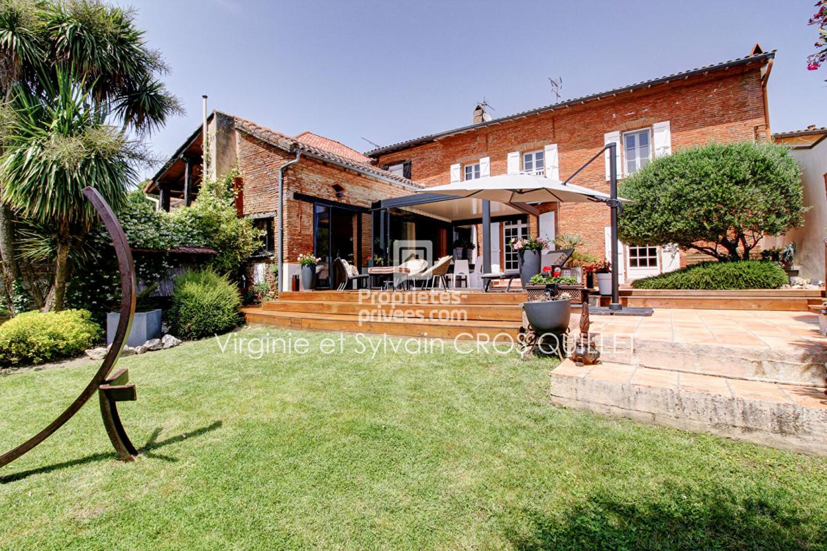 MONTASTRUC-LA-CONSEILLERE Maison de caractère proche Montastruc La Conseillère 270 m2 1