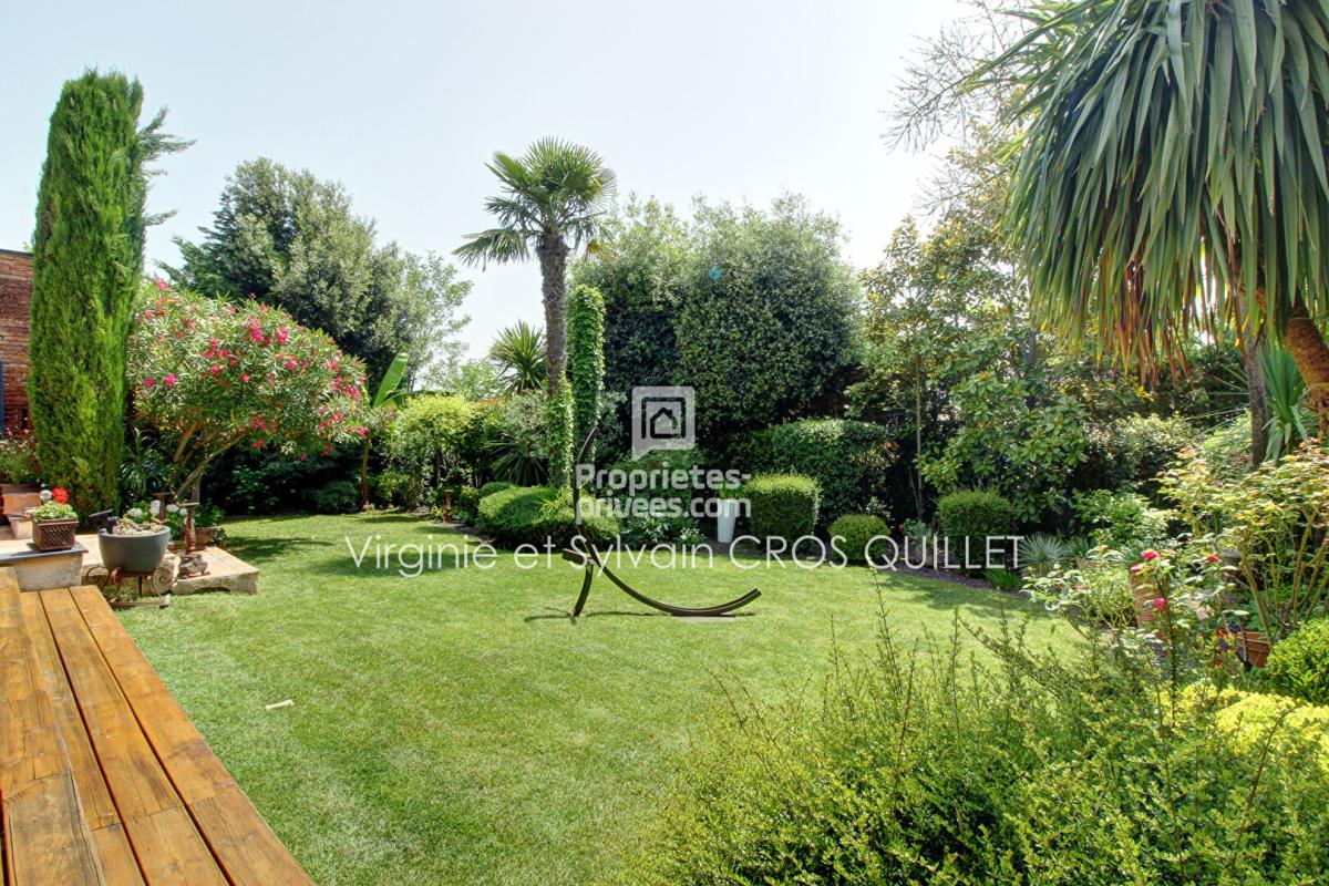 MONTASTRUC-LA-CONSEILLERE Maison de caractère proche Montastruc La Conseillère 270 m2 2