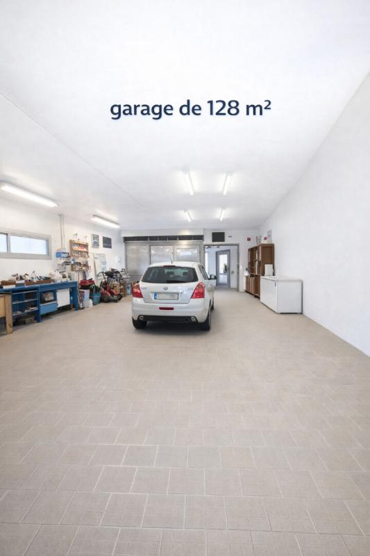 CLEGUER Rare et atypique : Grande maison de plain-pied 220 m² + 250 m² garage / atelier - Prestations haut de gamme - 3 min de Plouay - 3 min de la départementale Le Faouët /Lorient 14