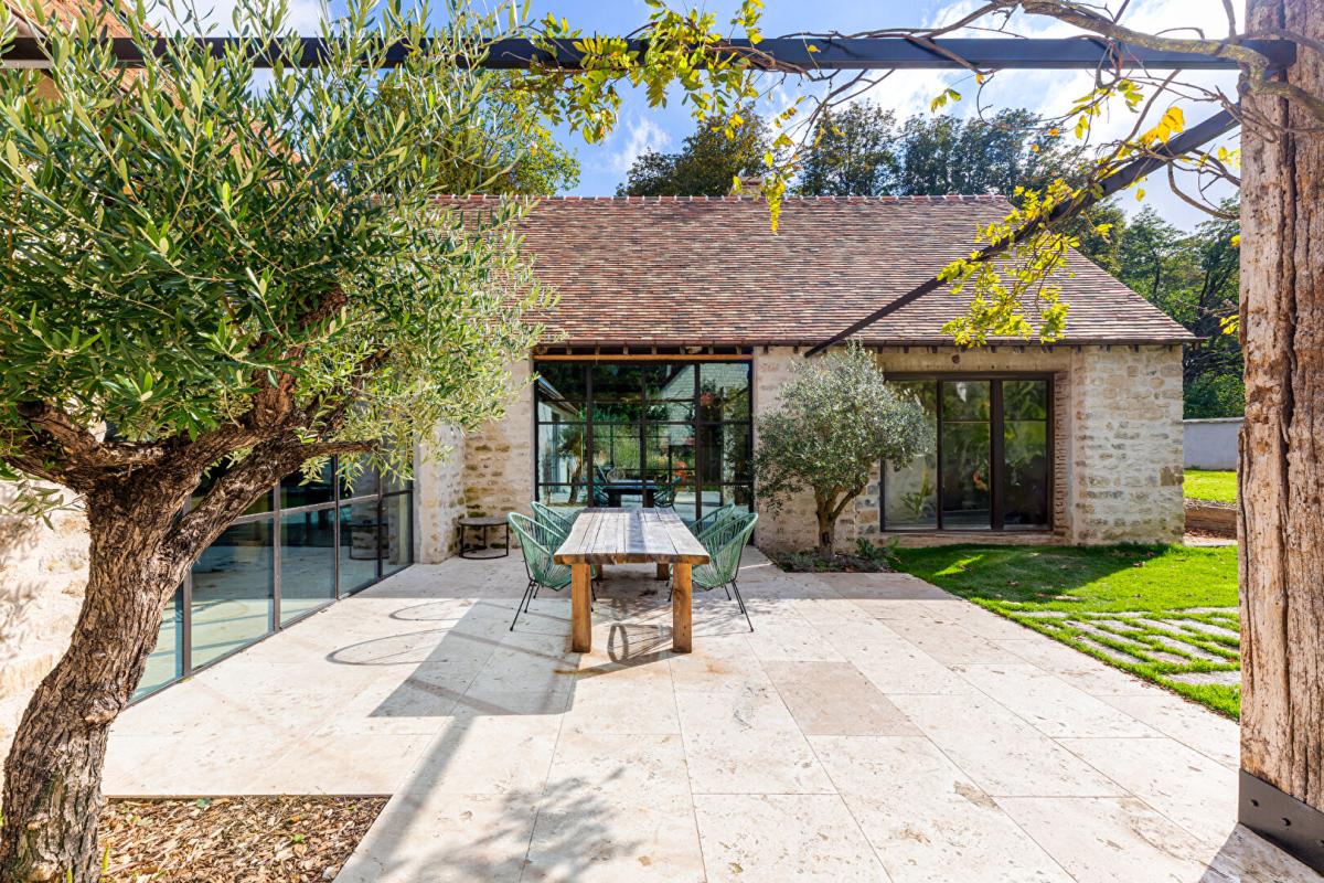 MAGNY-EN-VEXIN LE BIJOU D'ARCHITECTURE : PROPRIÉTÉ D'EXCEPTION AVEC PISCINE 1