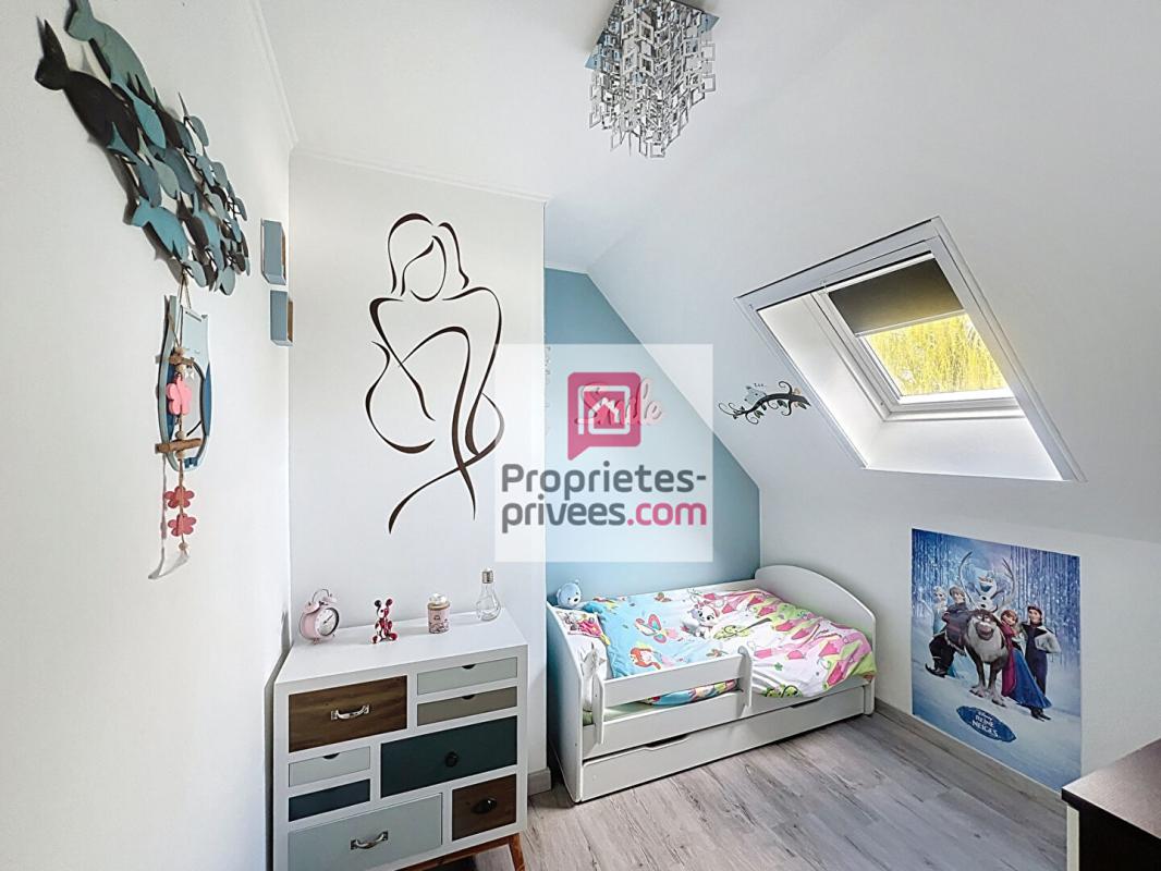 RAMBOUILLET Maison Orcemont 4 chambres et 1 bureau 12