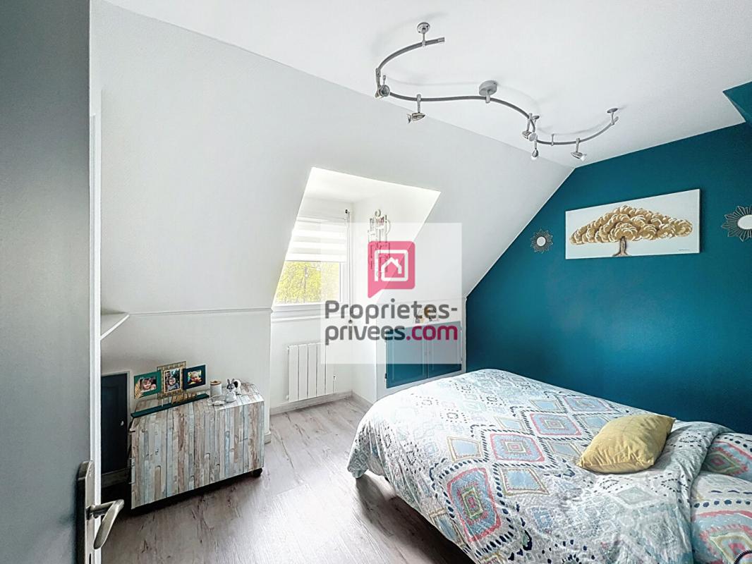 RAMBOUILLET Maison Orcemont 4 chambres et 1 bureau 13