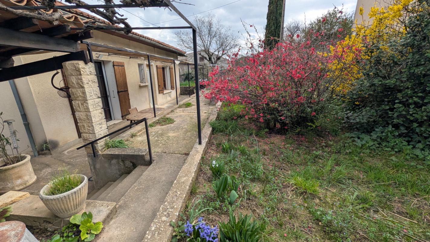 APT Maison rénovée sur Apt 11