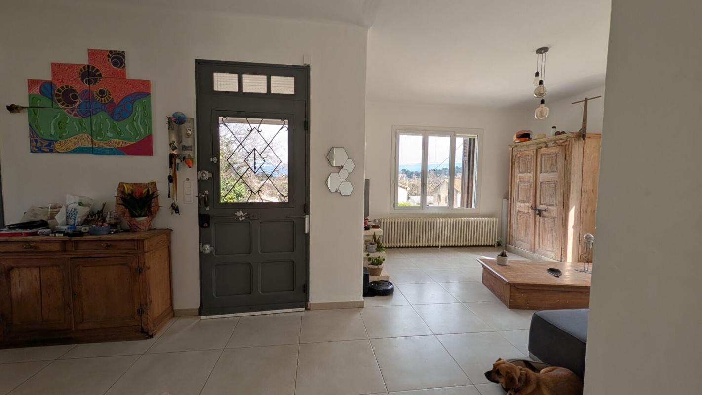 APT Maison rénovée sur Apt 8