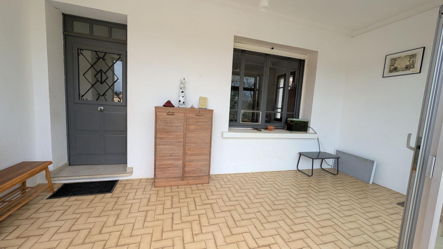 APT Maison rénovée sur Apt 9