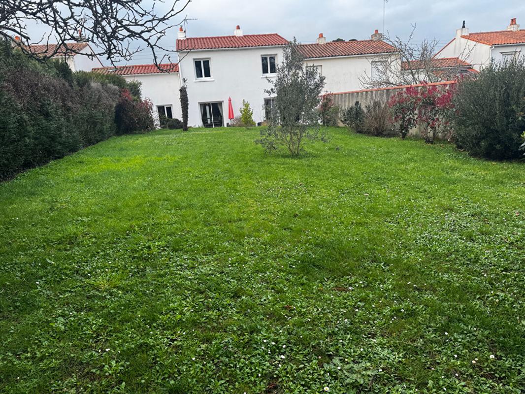 PORNIC Maison Pornic 5 pièce(s) 95 m2   centre ville 2