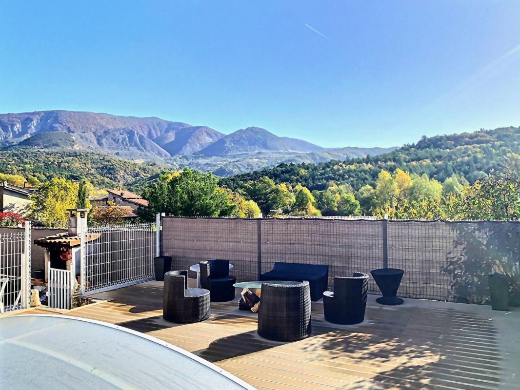 THOARD Maison individuelle 6 pièces 3 chambres 130 m2 Thoard (04380) 10