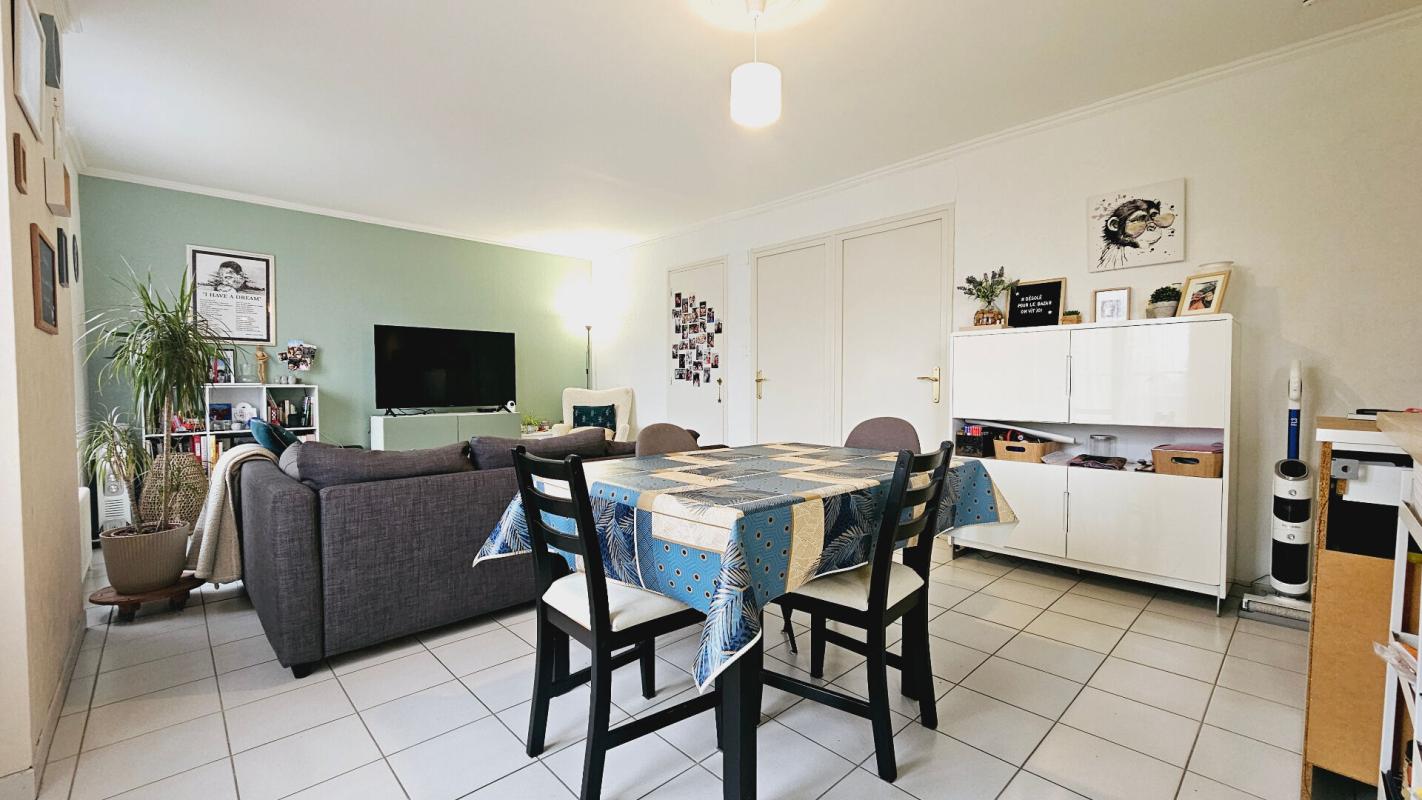 BOURGES BOURGES APPARTEMENT 68M² 3 PIECES BALCON GARAGE JARDIN 3