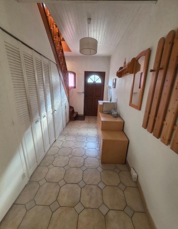 WISSOUS Maison Wissous 8 pièce(s) 135.24 m2 3