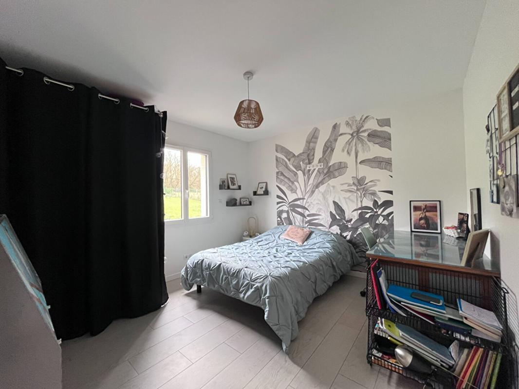 GOURNAY-EN-BRAY Maison 200M2 5 chambres sur 5000M2 et atelier 100M2 14