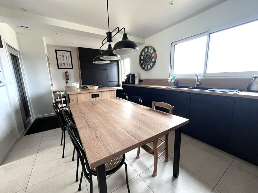 GOURNAY-EN-BRAY Maison 200M2 5 chambres sur 5000M2 et atelier 100M2 7