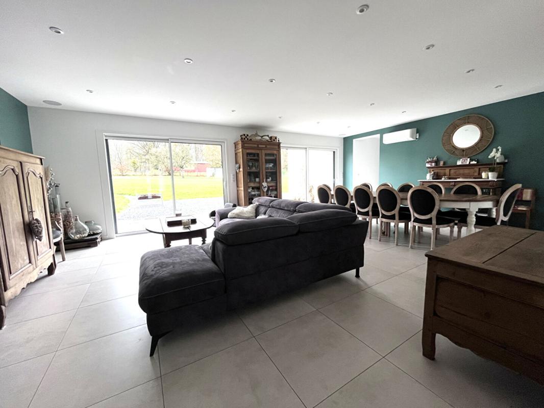 GOURNAY-EN-BRAY Maison 200M2 5 chambres sur 5000M2 et atelier 100M2 9