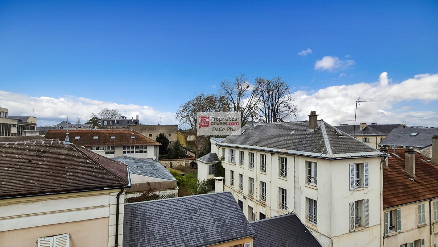 VERSAILLES Appartement  en TBE  3 pièces  60 m2  calme et vue dégagée 1