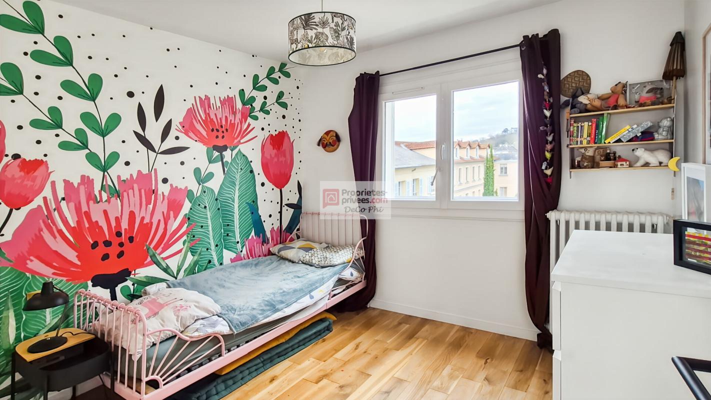 VERSAILLES Appartement  en TBE  3 pièces  60 m2  calme et vue dégagée 11