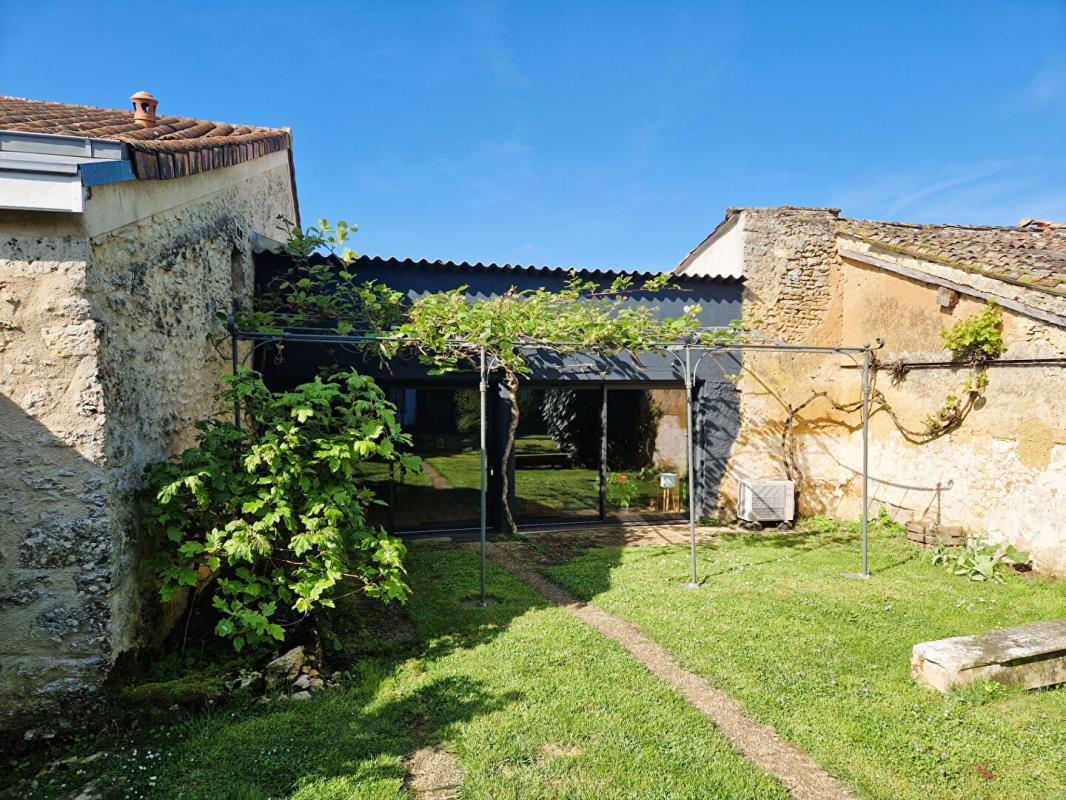 VIVONNE Maison Vivonne 7 pièce(s) 180 m2 9