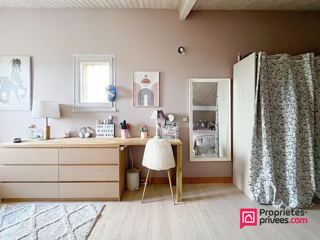 MARSILLY Marsilly - Maison familiale de plain pied de 131m2 sur parcelle de 1000m2 - Piscine - 2 Garages 10