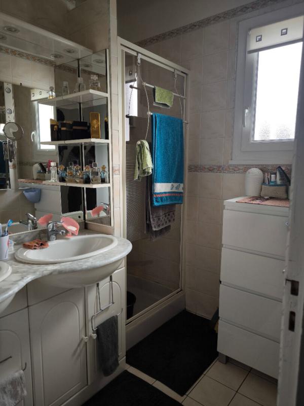 ROUSSILLON Jolie maison à vendre sur 500 m2 de terrain 9