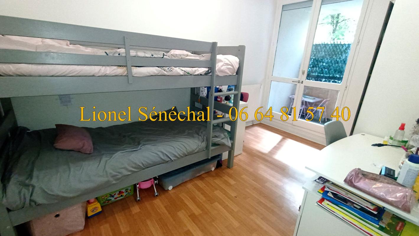 LE MANS Appartement au RDC avec 2 balcons 4 pièces de 76 m2 secteur Pontlieue avec un accès direct au bord de l' huisne 7