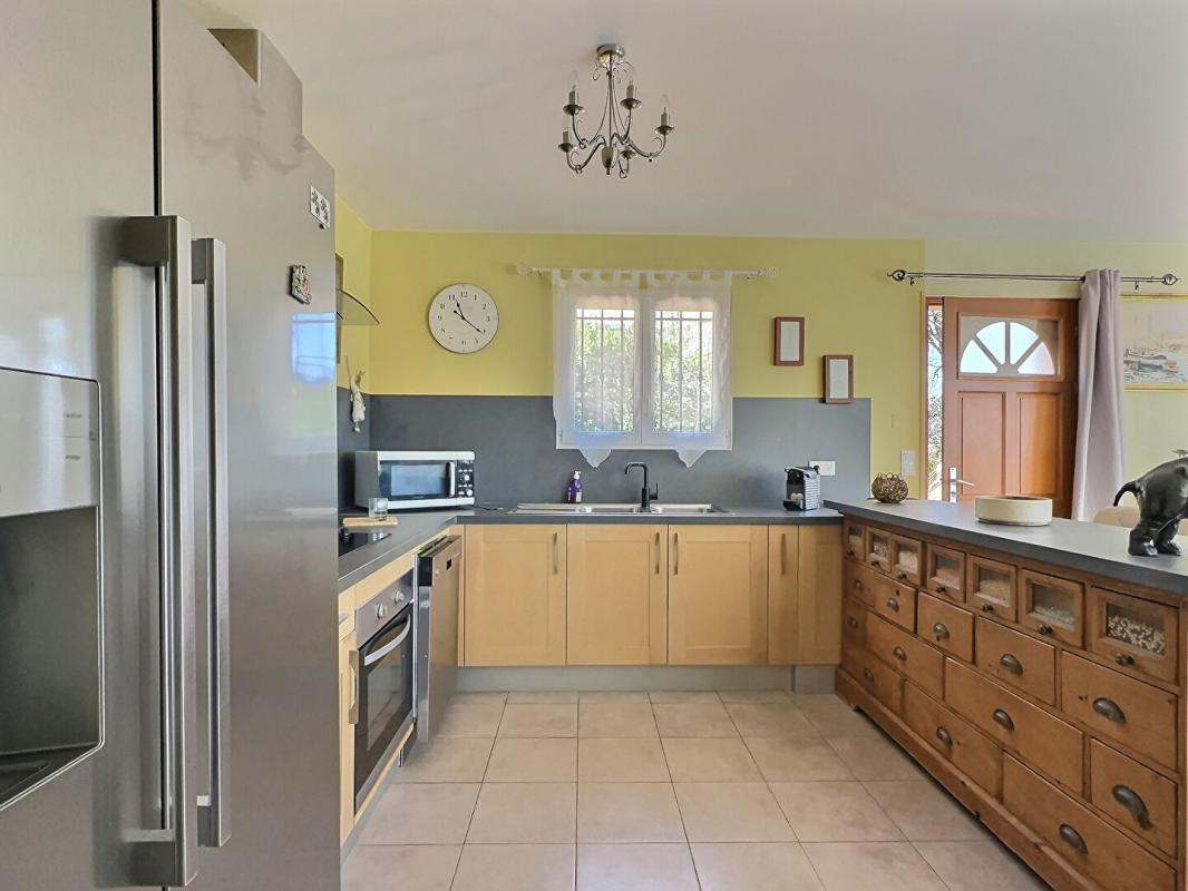 DRAGUIGNAN Maison Draguignan 3 pièce(s) 90 m2 6