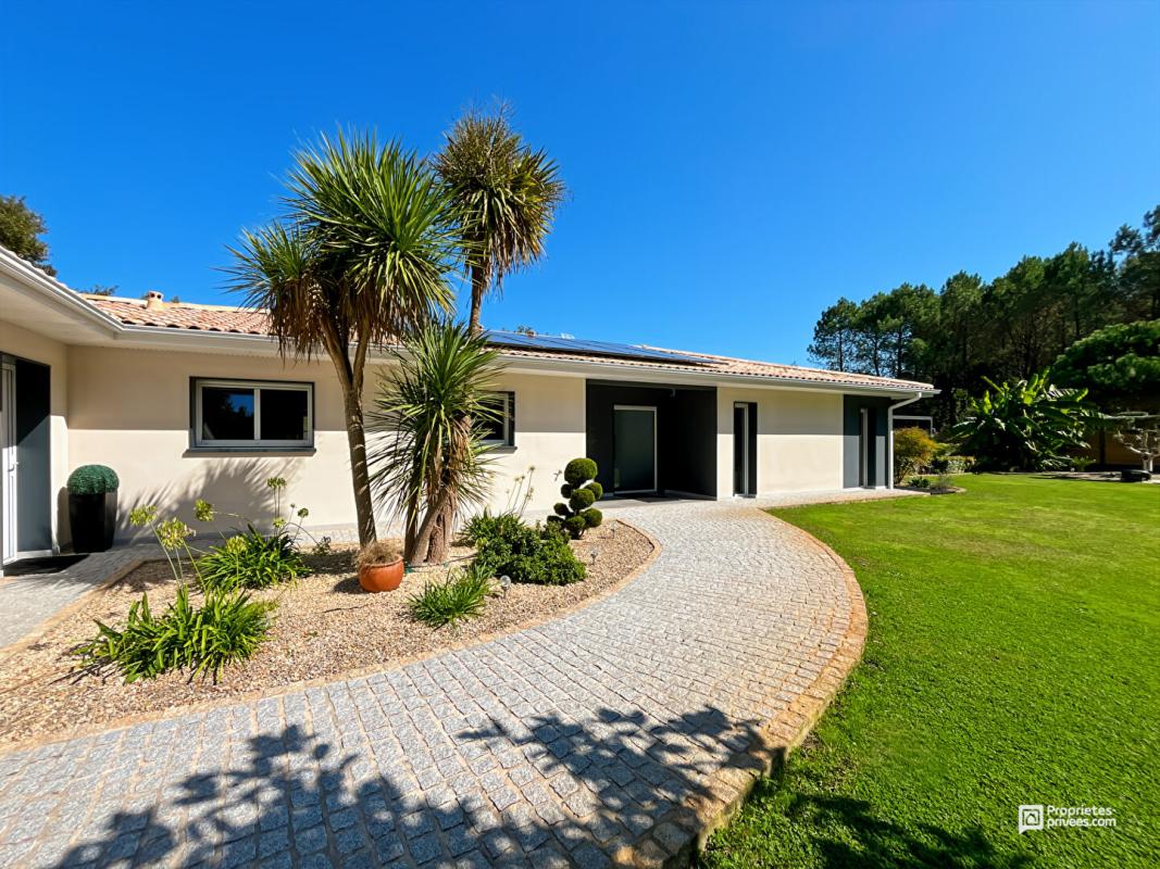 CESTAS À découvrir à Cestas (33610) : Élégante maison au coeur des pins 6 PIÈCES 180M² TERRAIN DE 4000m² 10