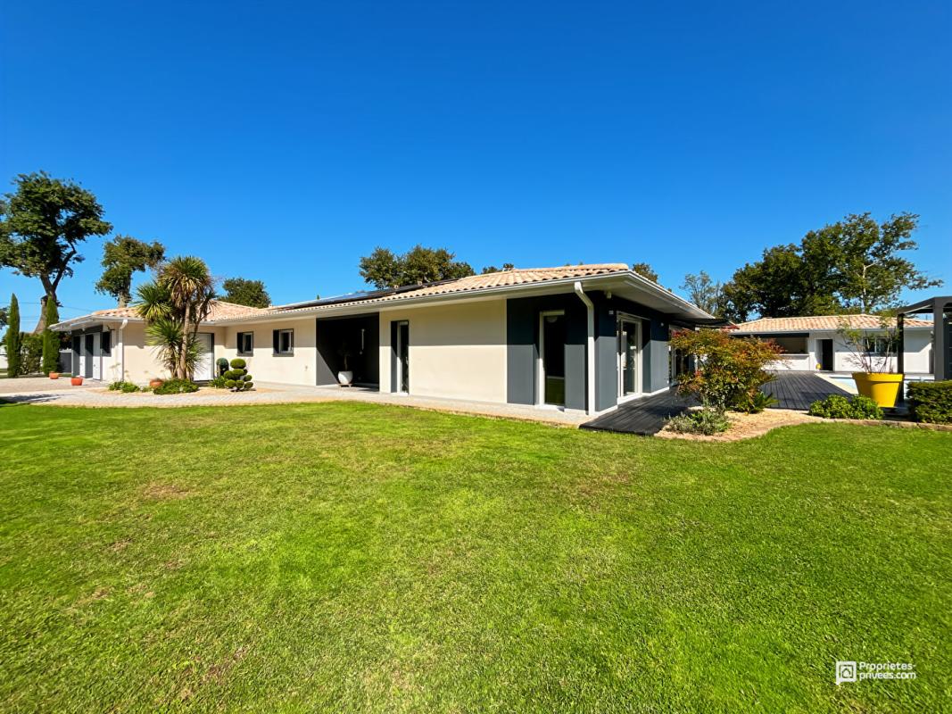 CESTAS À découvrir à Cestas (33610) : Élégante maison au coeur des pins 6 PIÈCES 180M² TERRAIN DE 4000m² 2