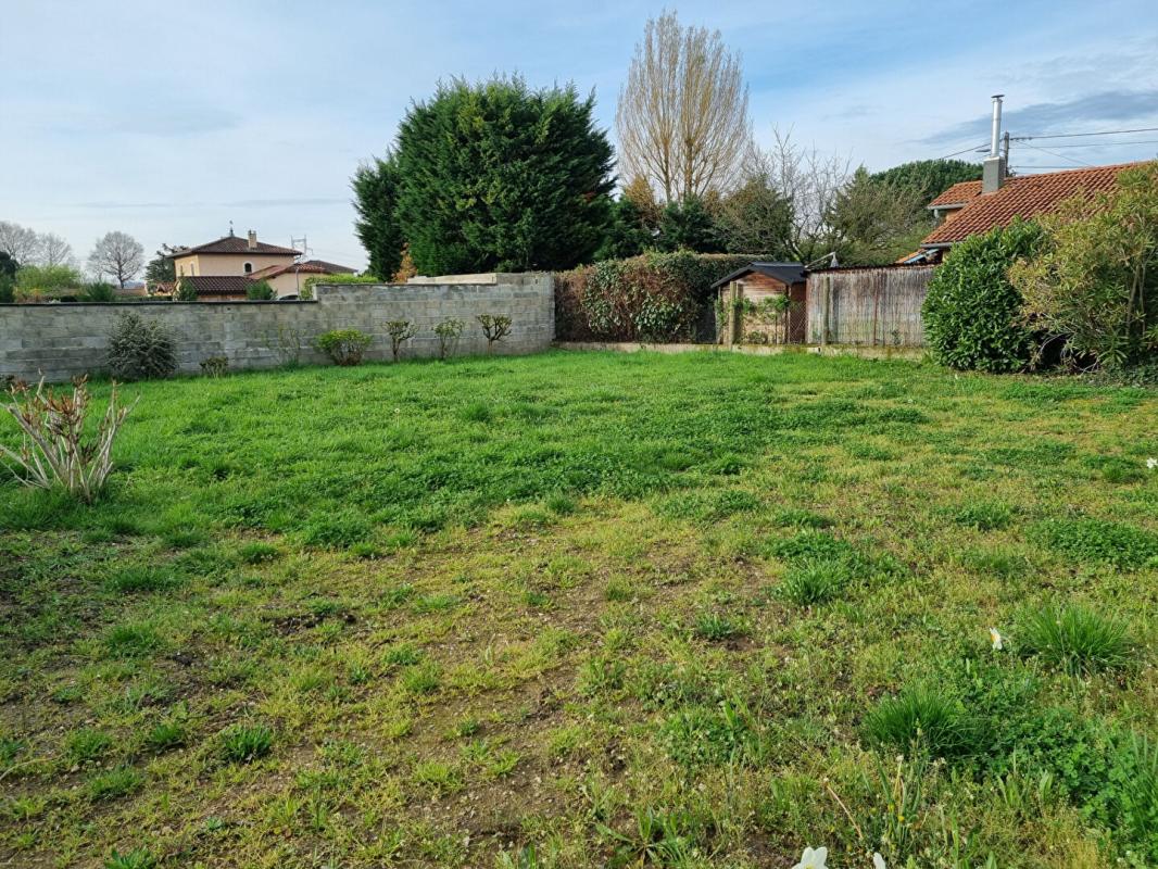 LES CHERES Maison Les Cheres 6 pièces 151 m2, garage, jardin 15