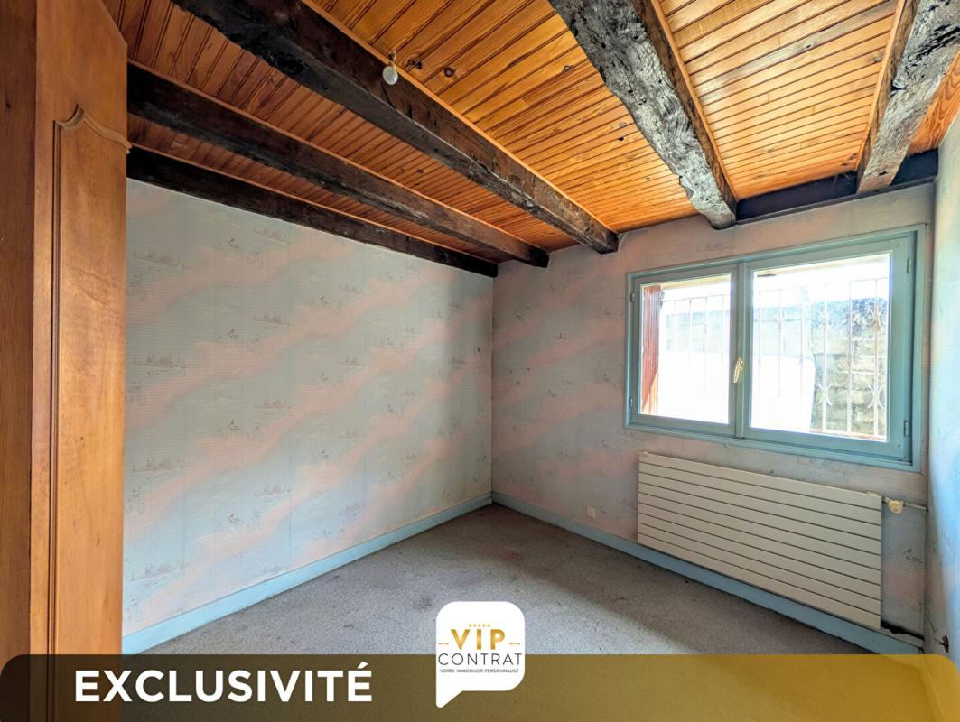 SAINT-VAIZE GARANTIE PROTEC+ 12 MOIS INCLUS ! Maison de ville 4 pièces + garage + jardin 14