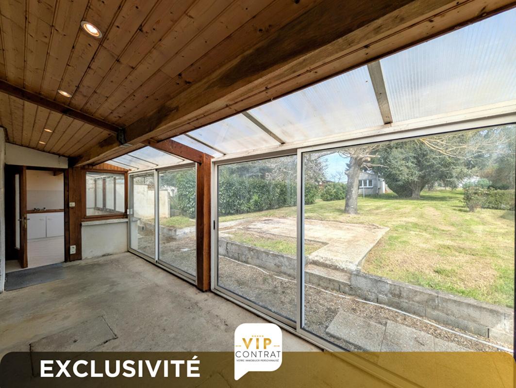 SAINT-VAIZE GARANTIE PROTEC+ 12 MOIS INCLUS ! Maison de ville 4 pièces + garage + jardin 5