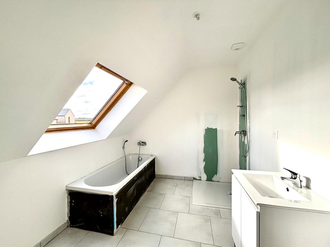 SAINT-MELAINE-SUR-AUBANCE Maison Saint Melaine Sur Aubance 6 pièce(s) 125 m2 7