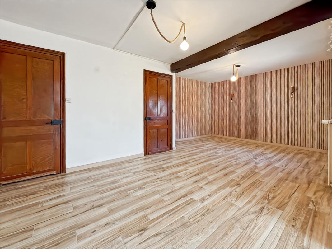 LA CHAPELLE-D'ARMENTIERES Maison 3