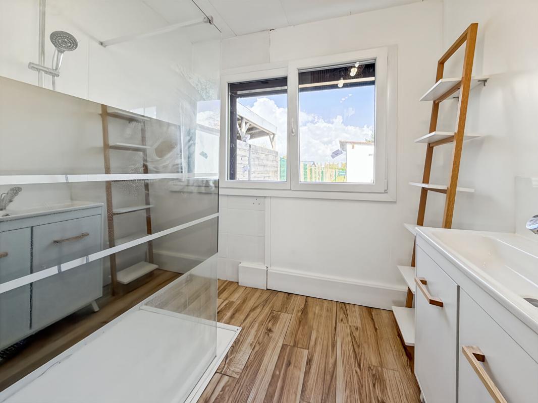 LA CHAPELLE-D'ARMENTIERES Maison 6