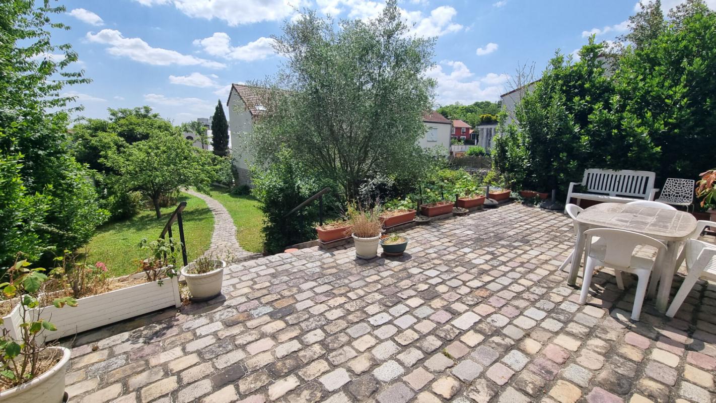 BAGNEUX 92220 - Bagneux Maison de 6 pièces - 147 m² -terrain de 800 m² 13