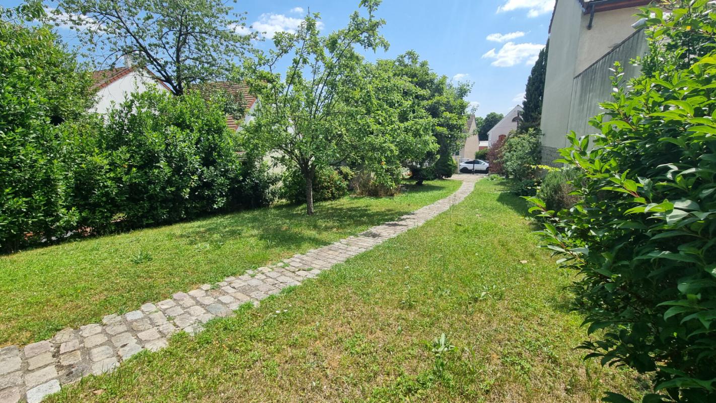 BAGNEUX 92220 - Bagneux Maison de 6 pièces - 147 m² -terrain de 800 m² 14